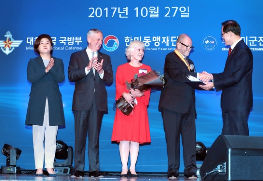 写真 ソウルで 白善ヨプ韓米同盟賞 授賞式 Joongang Ilbo 中央日報