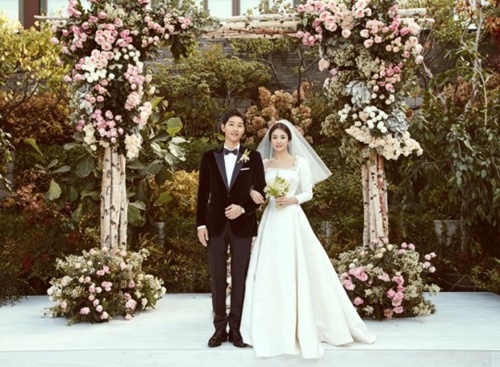 ソン ジュンギ ソン ヘギョの結婚 中小企業合併 不動産だけで３６３億ウォン A Joongang Ilbo 中央日報