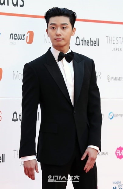 １５日、ソウル松坡区蚕室室内体育館で開かれた「２０１７　Ａｓｉａ　Ａｓｒｔｉｓｔ　Ａｗａｒｄｓ」に登場した俳優のパク・ソジュン。