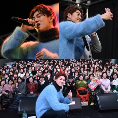 大阪でファンミーティングを開いた俳優クァク・ドンヨン