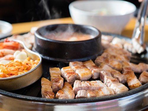 ｎｏｗ ソウル 美味しい リーズナブル サムギョプサル食べ放題のお店 Joongang Ilbo 中央日報