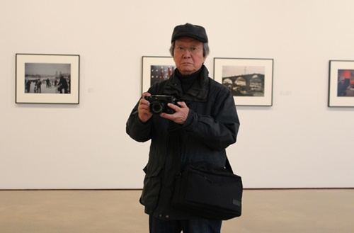 ７８歳の日本写真家・久保田博二氏、５０年の代表作集め韓国で初の個展（１） | Joongang Ilbo | 中央日報