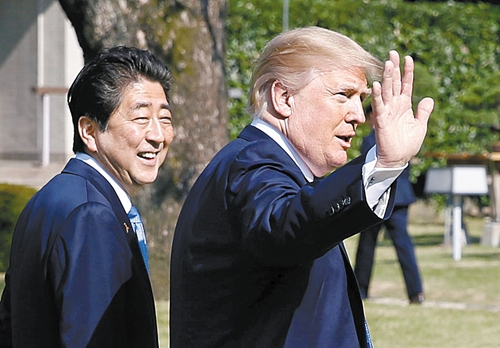 安倍晋三首相とドナルド・トランプ米大統領