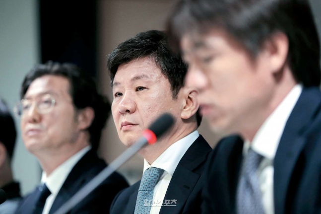 大韓サッカー協会と鄭夢奎（チョン・モンギュ）会長