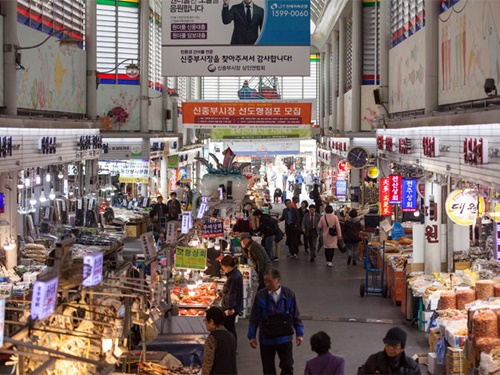 ｎｏｗ ソウル お土産の韓国食材はローカル中部市場が穴場 Joongang Ilbo 中央日報