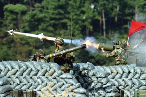 対戦 車 ミサイル ジャベリン