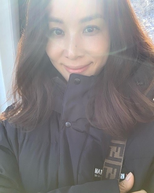 女優コ ソヨン ドラマ撮影中に にっこりと微笑み Joongang Ilbo 中央日報