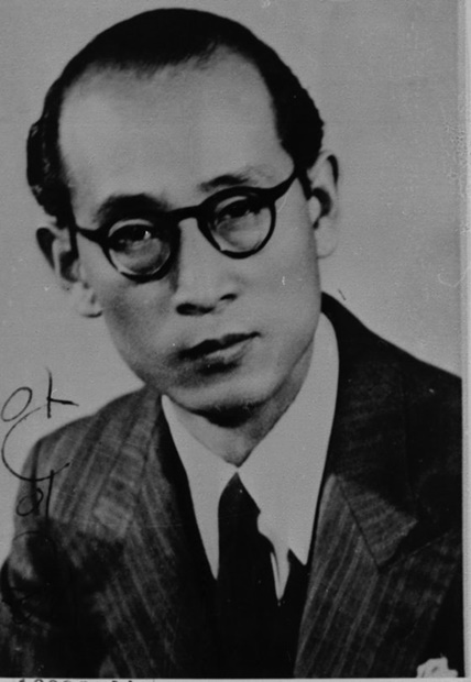 作曲家の安益泰（写真＝中央フォト）