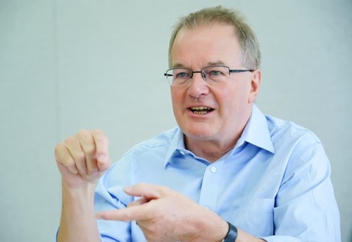 ジョナサン・アダムス博士は英国ＴＨＥ世界大学ランキングの指標を設計した大学および研究評価の専門家だ。博士は「国際協力を通じて韓国大学の評判を高めるべき」と助言した。（写真提供＝クラリベイト・アナリティクス・コリア）