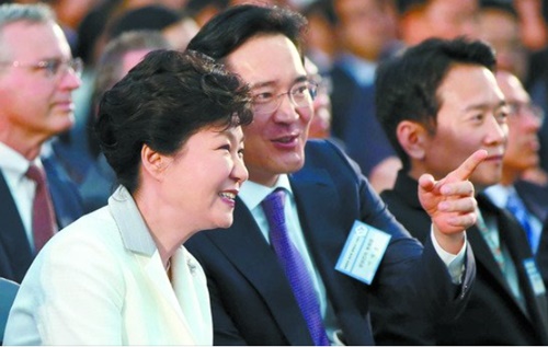 朴槿恵(パク・クネ)前大統領と李在鎔（イ・ジェヨン）サムスン電子副会長