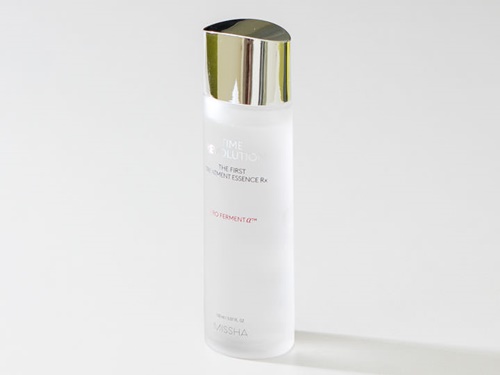 「ＭＩＳＳＩＡ」のブースター「タイム　ザ　ファーストトリートメントエッセンス（１５０ｍｌ、３９，０００ウォン）」も、「ガラクトミセス培養液（商品には旧名のサッカロミセス培養液で表記）」が約９０％配合されたもの。