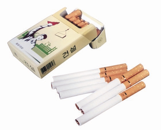 独自の生産タバコのブランドだけで数百種類 北朝鮮は喫煙天国 ２ Joongang Ilbo 中央日報