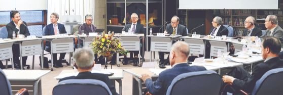 「東アジアの平和と韓日関係改善のための対話の会」が２１日、ソウルの対話の家で開かれた。キム・ギョンロク記者