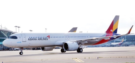 アシアナ航空売却に向けた本入札が来月７日に行われる。入札結果により韓国の航空産業も大きな変化を迎えるものとみられる。［写真　アシアナ航空］