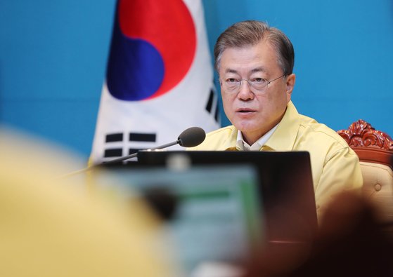 韓国の文在寅大統領が１４日午前、青瓦台で開かれた国務会議で発言している。［写真　青瓦台写真記者団］