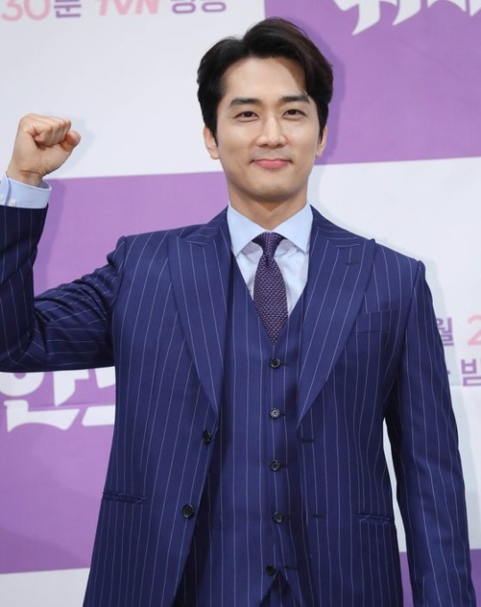 俳優ソン・スンホン