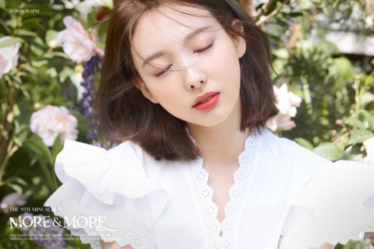 ボブヘアの女神」ＴＷＩＣＥナヨン、春の日差しにまぶしい美貌