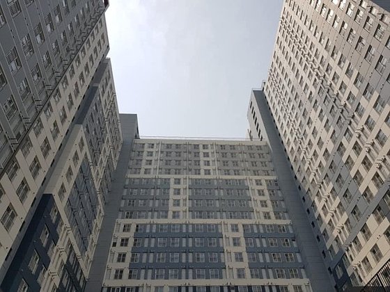 ソウル市内の青年住宅　［中央フォト］