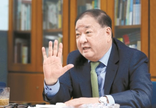 姜昌一韓日議員連盟名誉会長