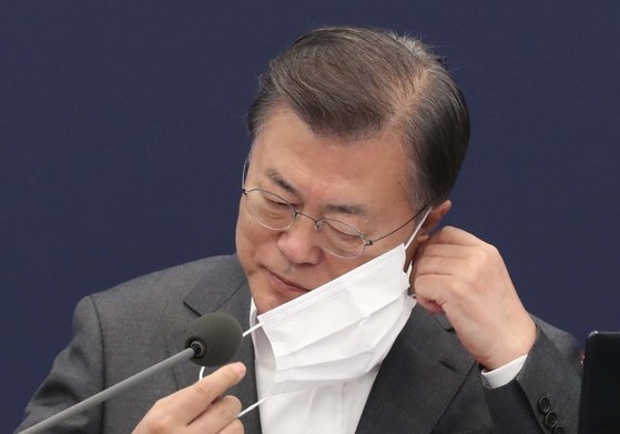 過去最低・最高…文大統領に肯定評価30％、否定評価62％ | Joongang Ilbo | 中央日報