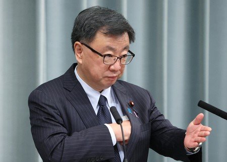 ２４日に北京五輪「外交的ボイコット」方針を明らかにした松野博一官房長官