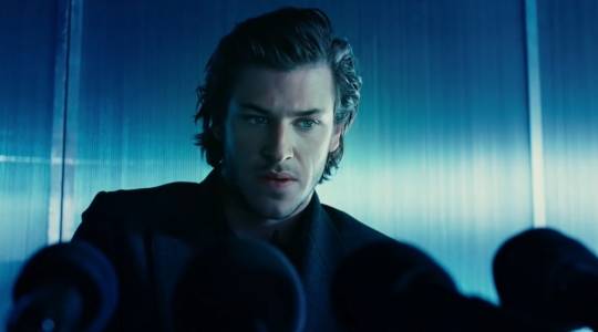 ギャスパー・ウリエルさん［写真　シャネルユーチューブ映像］