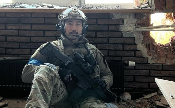 ローガン氏と共にウクライナに行ったイ・グン元海軍特殊戦団大尉　（写真＝イ・グン元大尉のＳＮＳ）