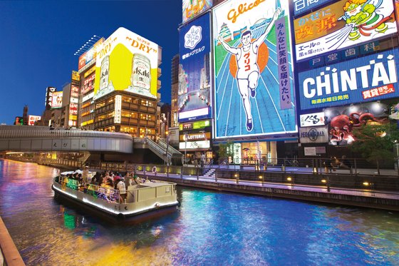 新型コロナの拡大前に韓国人旅行客で込み合っていた日本大阪。［写真　日本政府観光局］