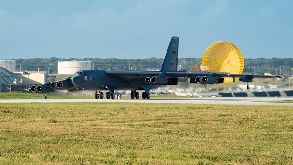 Ｂ５２Ｈ長距離爆撃機 ［写真　米太平洋空軍ホームページ］