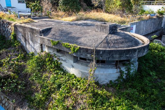 日帝が海岸警備のために巨済（コジェ）只心島（チシムド）に設置した観測所　［韓国ナショナルトラスト］