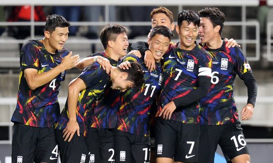 サッカー＞韓国代表のアウェーユニホーム、Ｗ杯参加国全体２位…「原色 