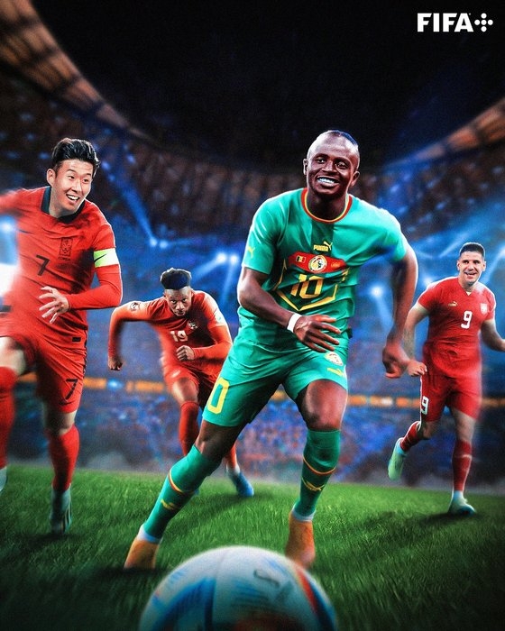 ＦＩＦＡは１５日（日本時間）、公式ＳＮＳで孫興民（左）の快癒を祈願した。