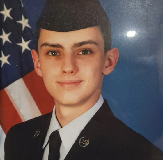 米政府の機密文書を流出した疑いが持たれている２１歳のジャック・テイシェイラ容疑者は、マサチューセッツ州の空軍州兵だということが明らかになった。［写真　インスタグラム］