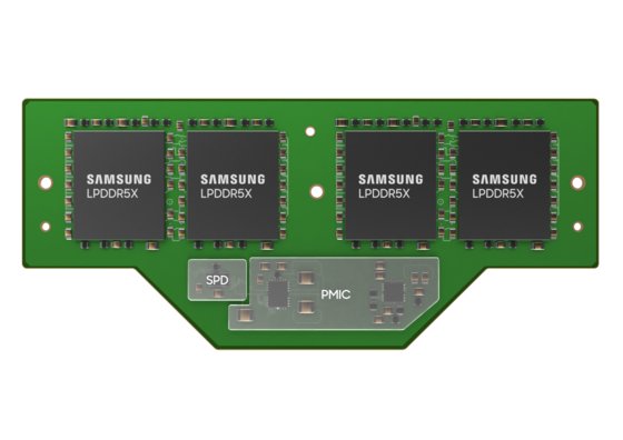 サムスン電子が２６日に公開したＬＰＤＤＲ　ＤＲＡＭ基盤の７．５Ｇｂｐｓ　ＬＰＣＡＭＭ　［写真　サムスン電子］
