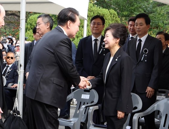 尹大統領と朴槿恵元大統領