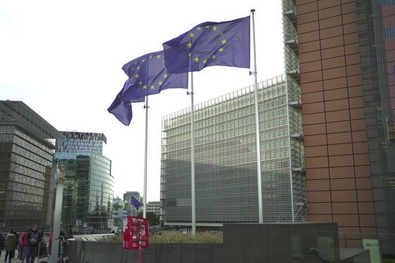 先月１６日、ベルギーのブリュッセルにある欧州委員会本部ビル。ユン・サンオン記者