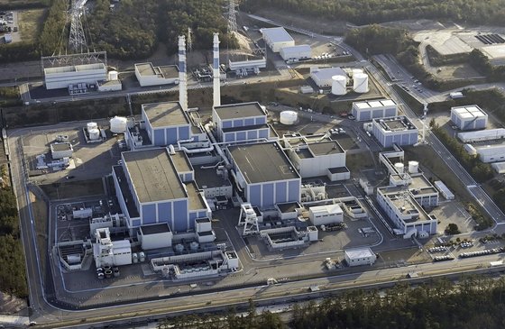 石川県能登半島の志賀原子力発電所。［写真　ＡＰ＝聯合ニュース］