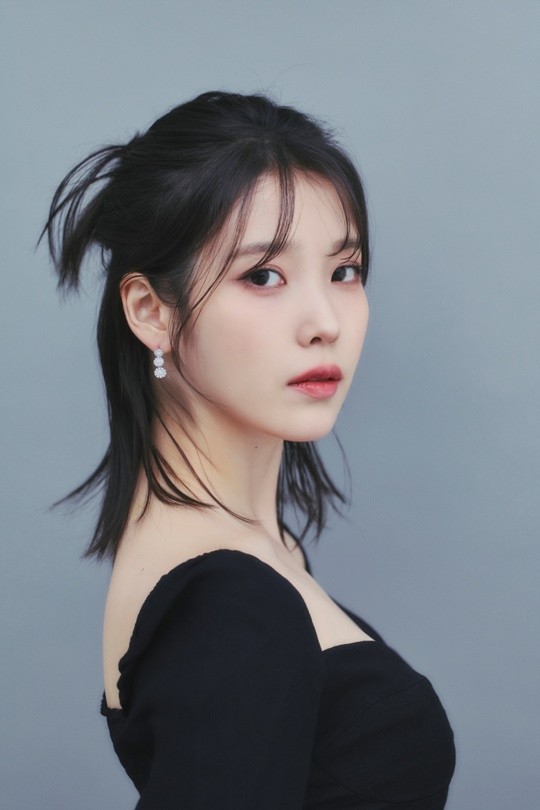 歌手ＩＵ（アイユー）