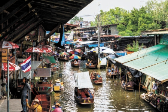 タイの有名伝統市場「タムノン・サドゥアック水上マーケット」。ペク・ジョンヒョン記者