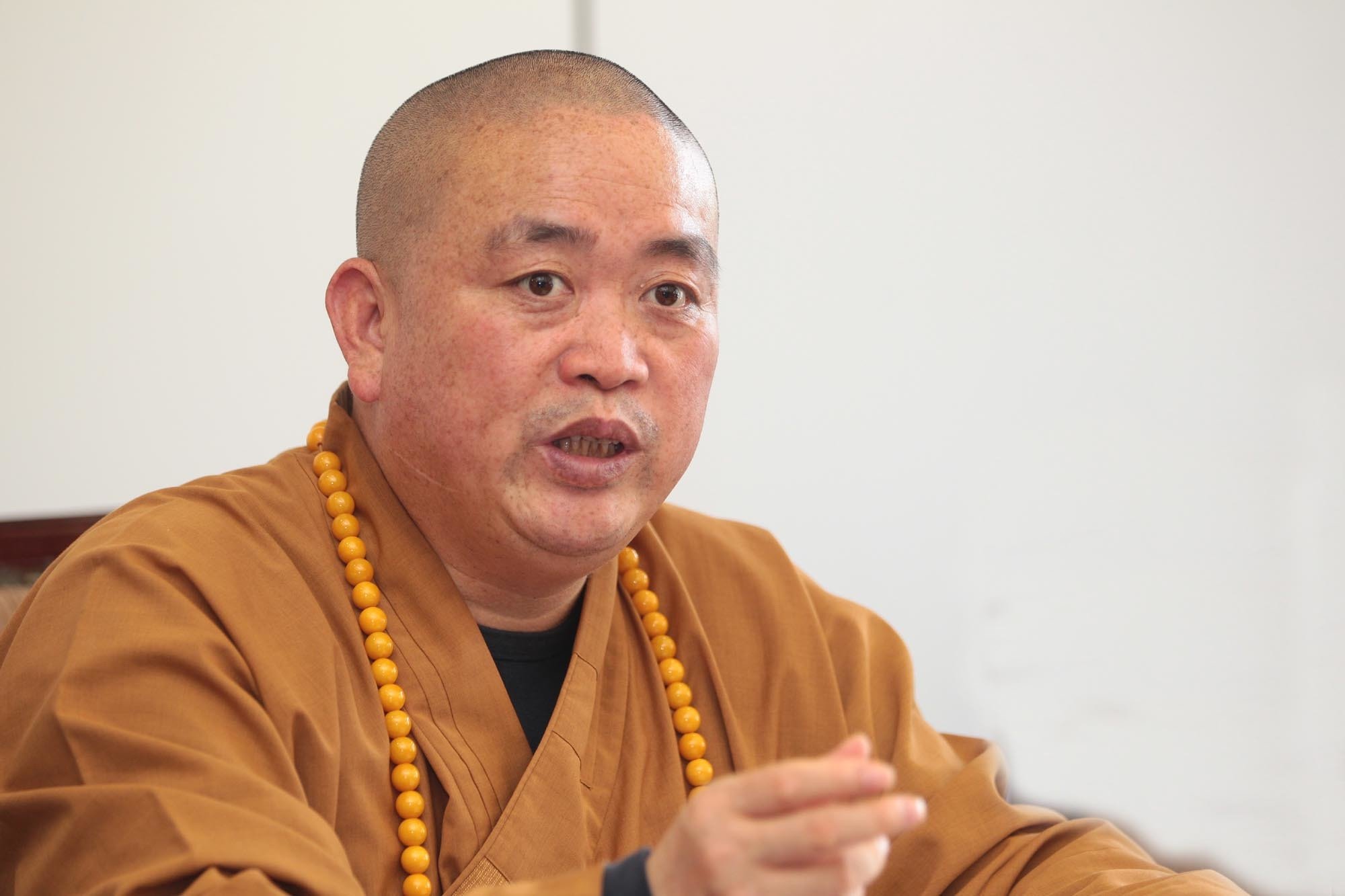 少林寺の住職・釈永信氏［中央フォト］