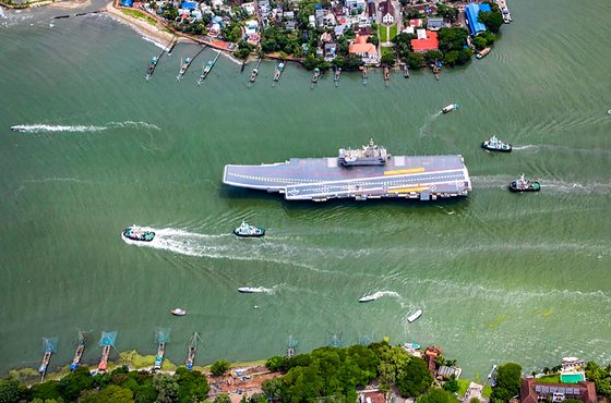  インド海軍空母ＩＮＳビクラント　［写真ＡＰ＝聯合ニュース］