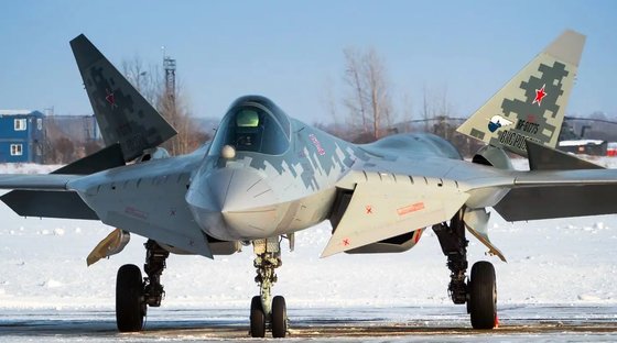  ロシアの第５世代ステルス戦闘機Ｓｕ－５７　［写真　ロシア国防省］