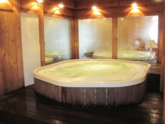 風呂の資料写真。［写真　ｐｘｈｅｒｅ］