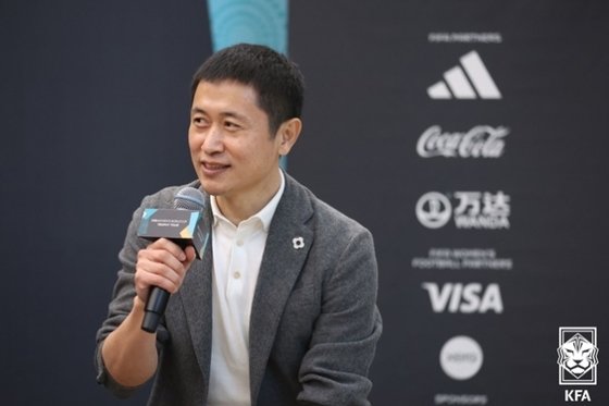 李栄杓（イ・ヨンピョ）ＫＢＳ（韓国放送公社）サッカー解説委員　［写真　大韓サッカー協会］