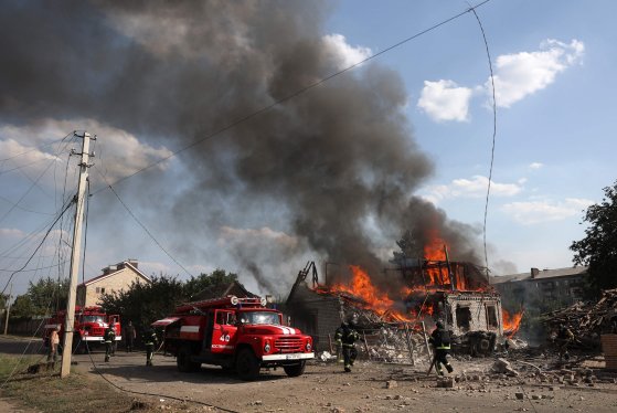 ミサイル攻撃で破壊された住宅。［写真　ＡＦＰ＝聯合ニュース］