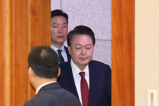 弾劾審判の弁論に出席する尹錫悦（ユン・ソクヨル）大統領　［写真　共同取材団］