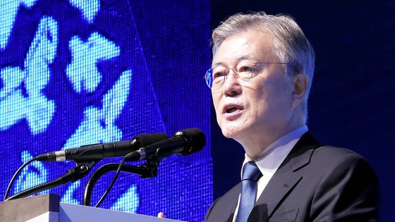 韓国の文在寅（ムン・ジェイン）前大統領が２０２３年９月１９日、ソウル永登浦区（ヨンドンポク）６３ビルディングで開かれた９１９平壌（ピョンヤン）共同宣言５周年記念式で挨拶をしている。［写真共同取材団］