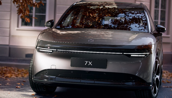 ジーカーの電気スポーツ多目的車（ＳＵＶ）「７Ｘ」［写真　ジーカー］