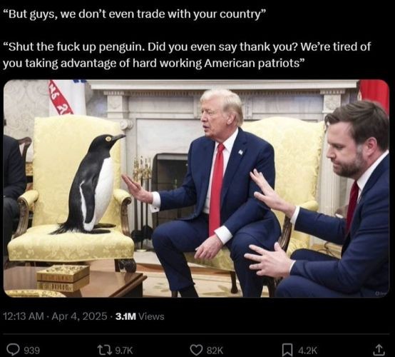 ソーシャルメディアに投稿された「ホワイトハウスを訪問したペンギン」ミーム。［Ｘキャプチャー］