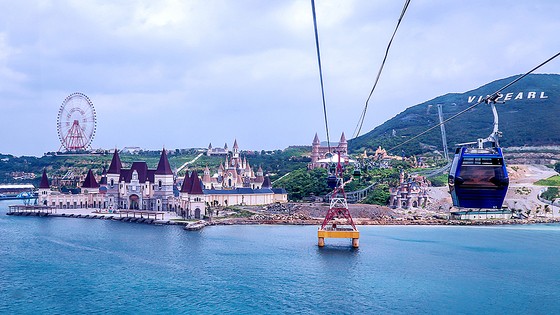 ベトナム・ナトランのケーブルカー。［写真　ハナツアー］